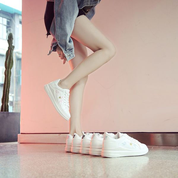 

sailing lu 2019 pu round toe women shoes flat with heels platform autumn solid shoes woman fashion styles 3 colors xwd7211, Black