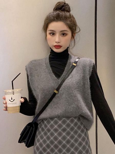 

весна и осень для женщин вязание жилет с vintage v-образным вырезом довольно одеваются версия повседневный жилет свитер для юношей и девушек, Black;white