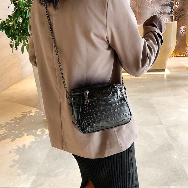 

2020 new women's bag messenger bag chain small square shoulder lady purses women handbag