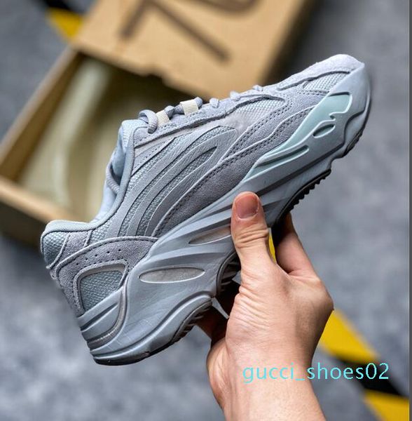 

kanye west hospital blue 700 men women running shoes 3m reflective mens trainers fashion sports sneakers g02 g02 g02, Black