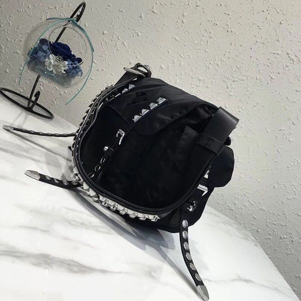 

designer fashion women luxury bags lady canvas rivet handbags brand bags purse shoulder tote bag female size 34*26*13cm