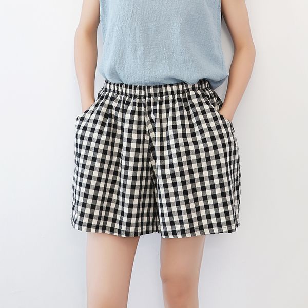 

vintage plaid shorts for women elastic waist pockets summer new casual loose cotton black and white plaid shorts, White;black