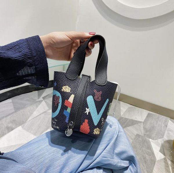 

2020 сумки кошельки женщины мультфильм doodle bucket bag мини девушки сумки плеча новый стиль ladis crossbody