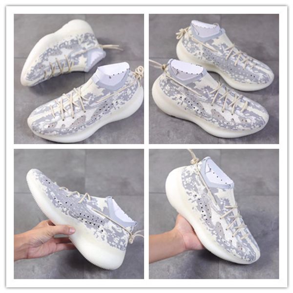 

2019 fall 2019 v3 black white kanye west men black and white stars angel socks running shoes sports sneakers with original box