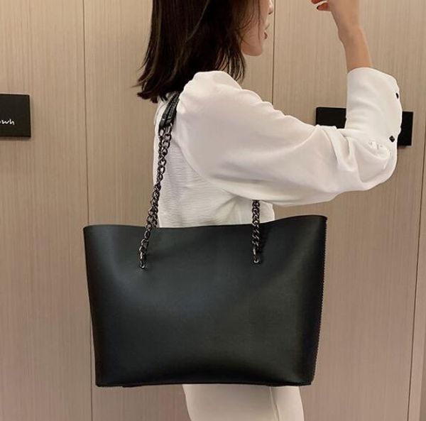 

designer women large capacity handbag luxury lady new vintage tote bag simple plain shoulder bag fashion chain handbag
