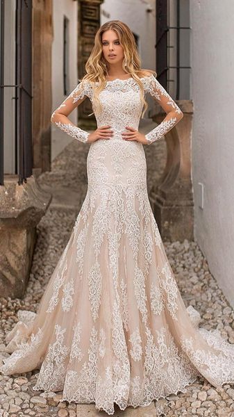 

2020 lace mermaid wedding dresses bateau neck long sleeves tulle lace applique sweep train wedding bridal gowns with detachable train, White