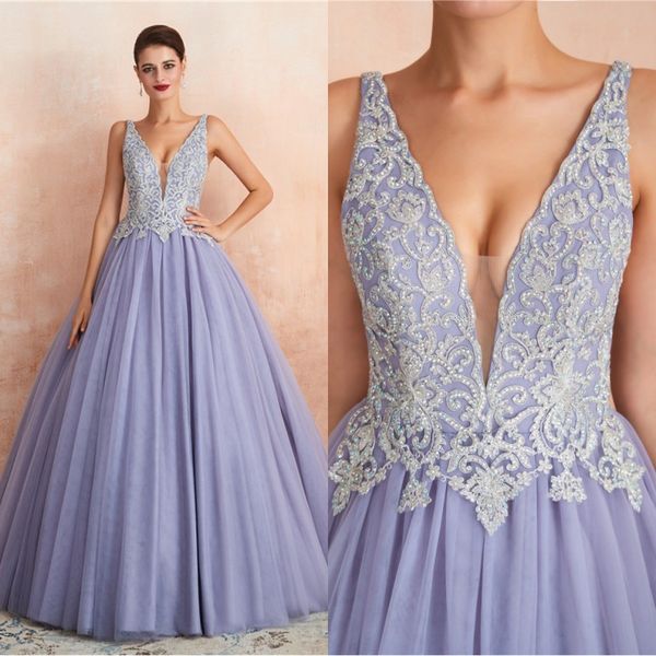 

2020 new emboridery lavender lace appliqued a-line evening dress v neck a-line prom quinceanera dresses cps1446
