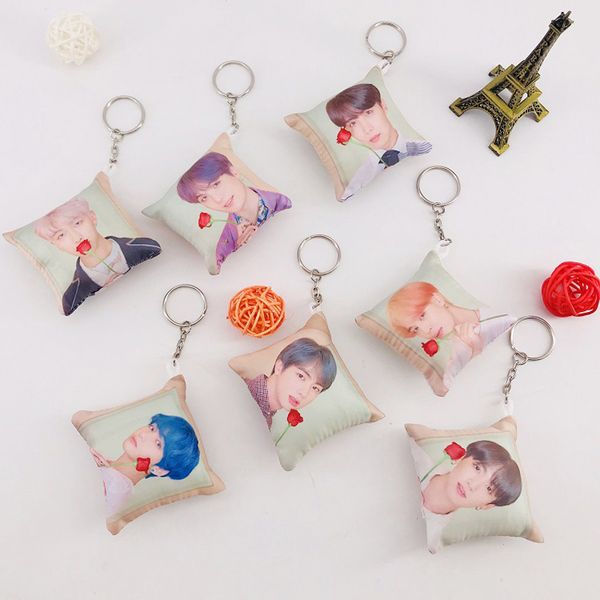 

сумки 1pc плюша мультфильм подушки подвески брелок творческие bangtan boys рисунок брелоков автомобилей key ring bt21 брелки аксессуары, Slivery;golden