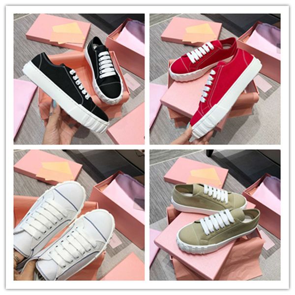 

2020 new three-dimensional embossed embroidery casual shoes spring main series of thousands of years of wild models unique details design si, Black