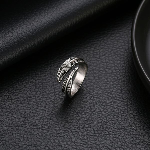 

2019 new jewelry 1pcs leaf ring ancient silver rings for women man, Slivery;golden