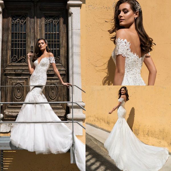 

mermaid wedding dresses off shoulder 3d flower appliques sweep train bridal gowns plus size robe de mariÃ©e, White