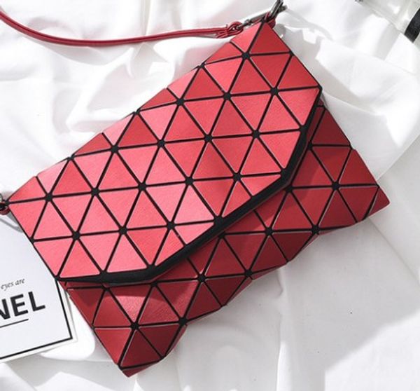 

2020 new woman shoulder bag magnetic buckle corssbody lingge check cross bag fashion messenger bags 7 colors available phone bags