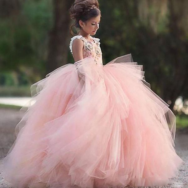 Heißer Verkauf Perlen Ballkleid Blumenmädchenkleider für Hochzeit Tiered Pageant Kleider Applizierter Tüll Sweep Zug Kinder Abendkleid