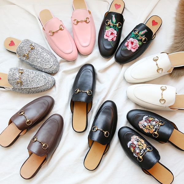 

Fashion Designers Metal Chain Slides Shoes Ladies Summer Loafers Ladies Casual Slippers Genuine Leather Sandals Mules Flat Mules shoes