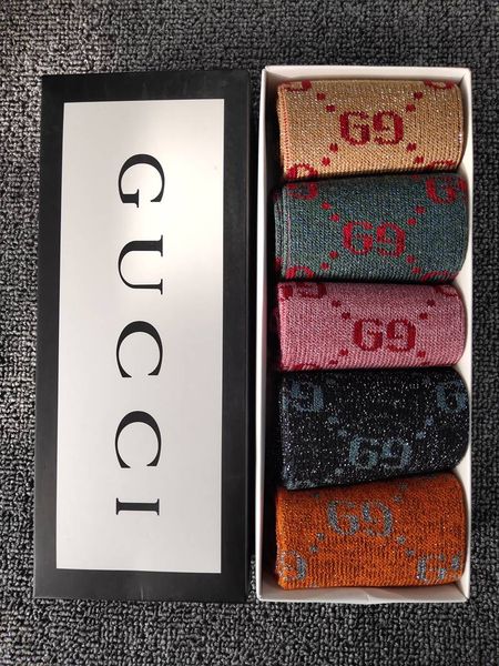 

gucci носки мужские женщин скейтборд streetwear чулки более голеностопного носки kanye west hip hop письмо версия для печати носки # 616, Black