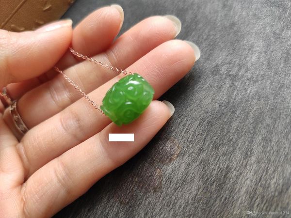 

2019 brand new chinese style jade apple green color lucky pendant gift discount, Silver