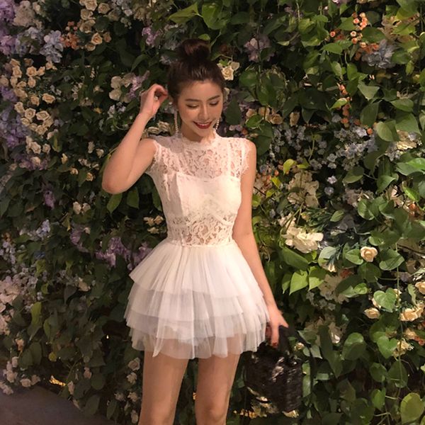 

2020 korean-style sweet and careful machine temperament holiday lace sleeveless slim mesh stitching cake skirt short top, Black;pink