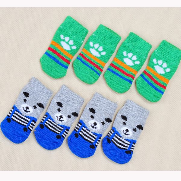 

4pcs color winter dog socks cute puppy dogs pet knits socks anti slip skid bottom kpek orap chaussettes chien