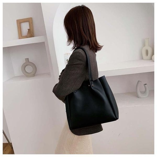 

новая наплечная сумка женская большая сумка корея сумка тотализатор большой емкости