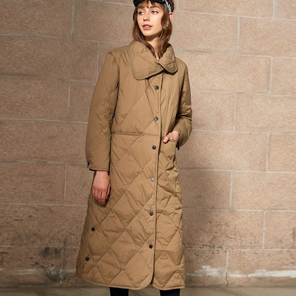 

2019 ultra light winter down jacket women white duck down single breasted stand collar female long sleeve parka overcoat, Black