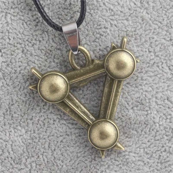 

new game vermintide necklaces for men leather chain gold triangle necklace male necklaces women jewelry for gifts yt30, Silver