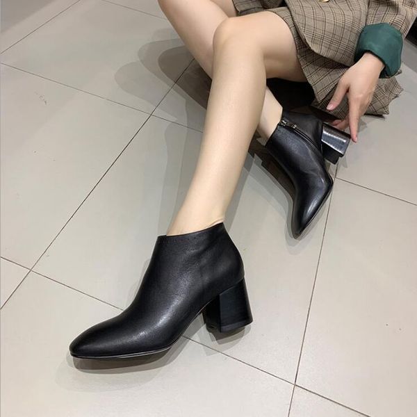 

winter runway boots black genuine leather stretch ankle flat short boots luxury designer fashion vogue celeb choices size 35-40