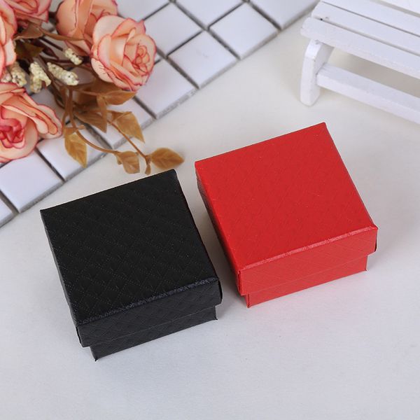 

[ddisplay]6*6*4cm diamond pattern jewelry display box birthday gift earring case bracelet jewelry storage box pendant jewelry box for girl, Black;white