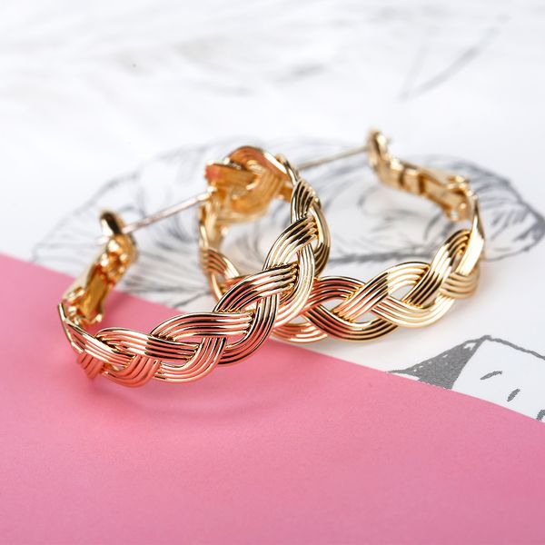 

2020 new circle round hoop earrings for women's fashion statement golden punk charm earrings party jewelry gift
