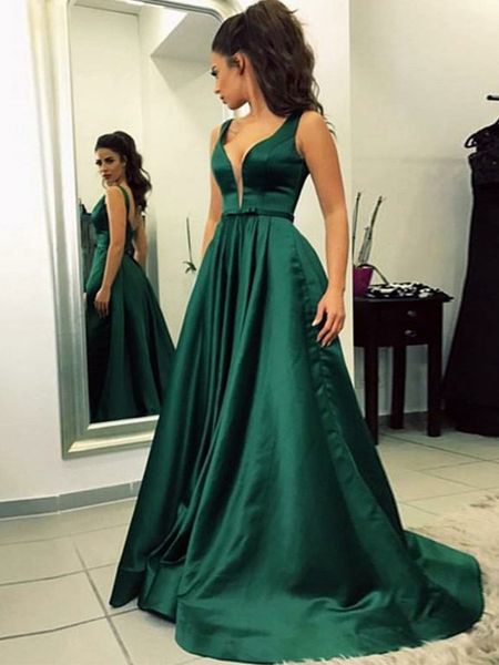 дешевые изумрудно-зеленые мусульманские вечерние платья 2019 A-Line глубокий V-образным вырезом атласная Дубай Саудовская арабский спинки длинные вечернее платье простое платье выпускного вечера