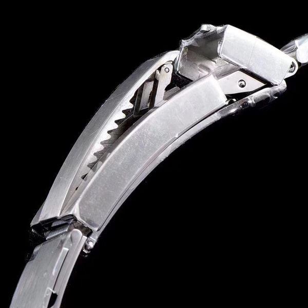 

blue steel dial luminous divers d-weller bezel ceramic 44mm black stainless blso 116660 rotatable automatic watch mens watches wristwat wkld, Slivery;brown