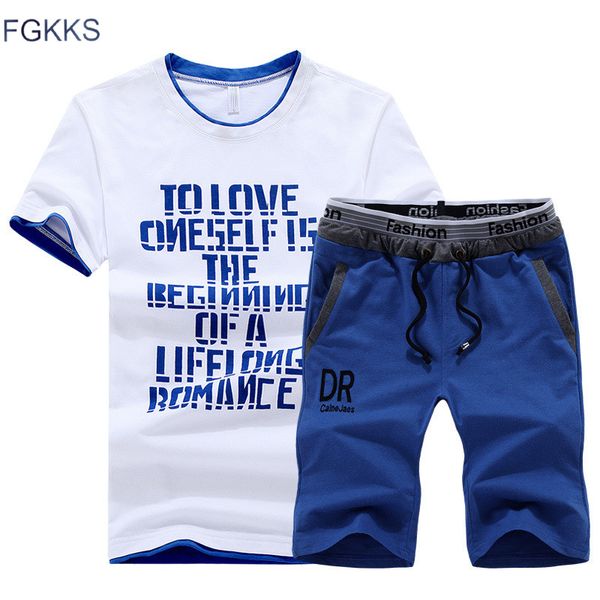 

fgkks mens fitness tracksuit set summer casual sporting suit fashio men shorts sets casual outwear short-sleeved shirt +shorts, Gray