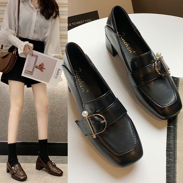 

square toe shallow mouth shoes woman 2020 autumn buckle strap casual female sneakers loafers with fur shose women slip-on soft, Black