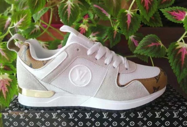 

Cases para Celulares run1986