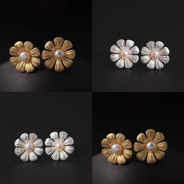 

925 s silver fresh flower earring aestheticism personality natural freshwater pearl eight petal ear nail confidante earrings, Golden