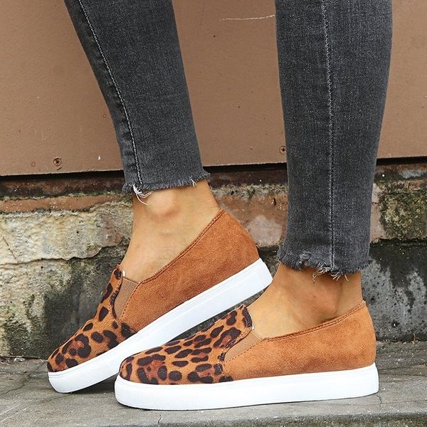 

women's single shoes35-43 yards european leopard color round head women flat heel single shoes suede trendy women's shoes, Black