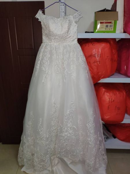 

White Off the Shoulder Vestido De Noiva Wedding Dress Train Custom-made Plus Size Bridal Tulle Mariage, Ivory