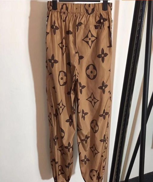 

2019 mi fa hion luxury jogger pant new branded draw tring port pant l v high fa hion monogram 2 color ide tripe de igner jogger