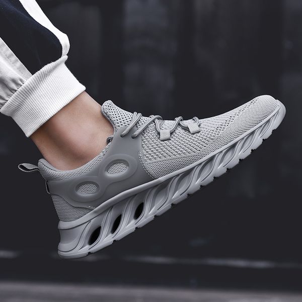 

running shoes for men summer sneakers breathable mesh outdoor sport shoes men increase black upper lace up male
