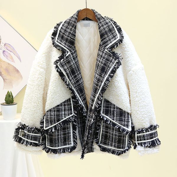 

ewq] sweet patchwork turn-down collar plus size thicken women wool woolen coats korea loose casual lamb fur trend coat ql261, Black;brown