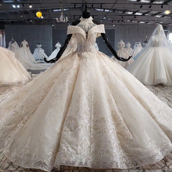 

plus size wedding dresses bridal gowns halter neck short sleeve appliques sequin wedding dress off shoulder with long train suknia slubna, White