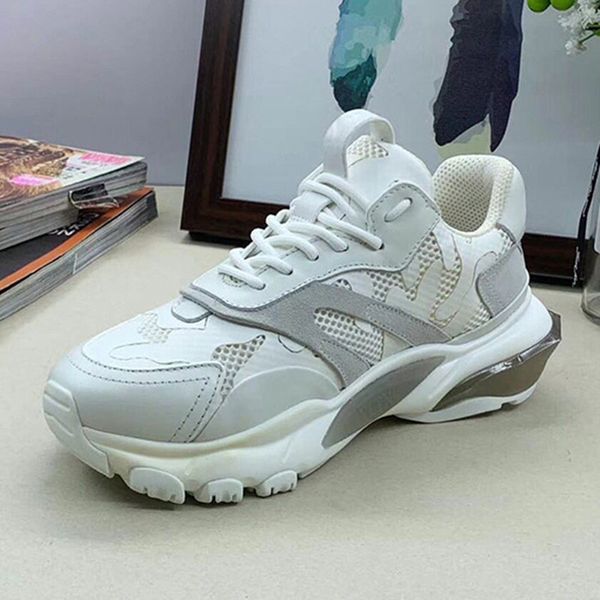 

european station new rivet thick bottom increased couples small white shoes black white sports casual shoes for men and women