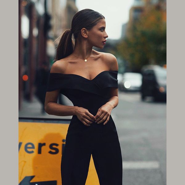

2018 new chic elegant black off the shoulder vneck backless wholesale women celebrity party wear jumpsuit, Black;white