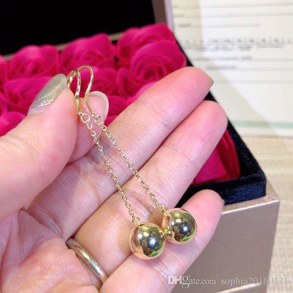 

роскошные классические аппаратные средства s925 стерлингового серебра желтого золота круглый шар шарм длинная цепь мотаться серьги для женщи, Silver