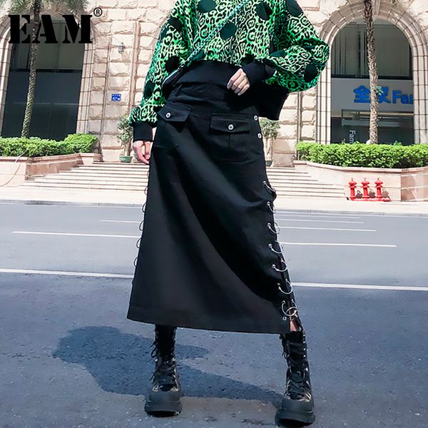 

eam] high waistbutton black metal circle split temperament half-body skirt women fashion tide new spring autumn 2019 1k339