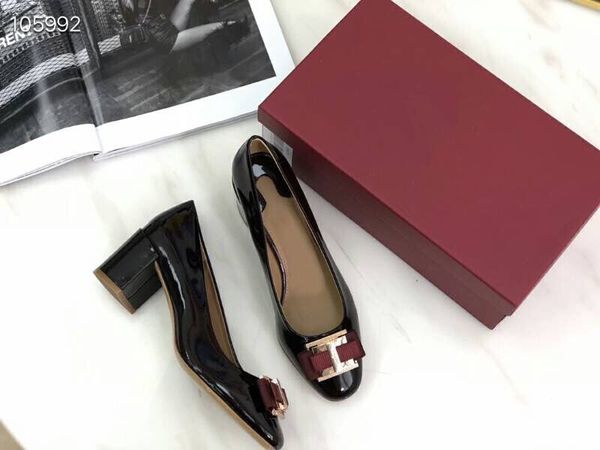 

2019 high-end designer high heeled sandals heel leather classic woman metal buckle for parties and banquets sandals size34-40, Black