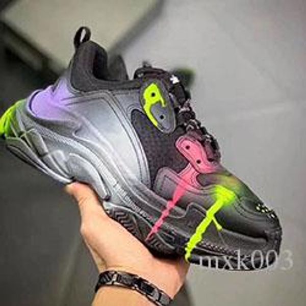 

fashion grey triple s sneaker clear sole triple designer vintage sneakers triple chaussette men women shoes discount des chaussure10038, Black