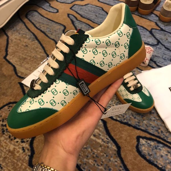 

2020 new wu luxury designer couple casual sports shoes men and women fashion casual sports