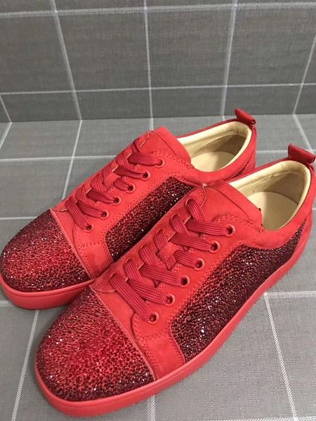 

2020 luxury men women party wedding blue suede leather with strass gorgeous low rhinestone casual shoes red bottom designer sneakers, Black