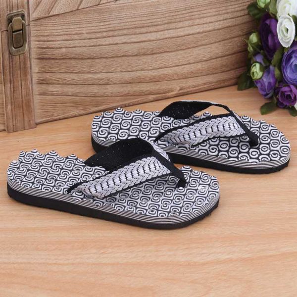 

new men's slippers summer high-quality beach sandals anti-skid casual flat bottom fashion wild men's shoes, Black