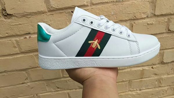 

Brand embroidery mall bee mall white hoe for outdoor comfortable women ca ual flat neaker men zapato walking hoe, Black